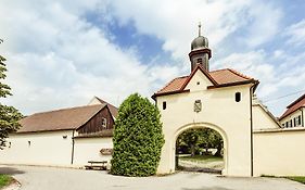 Hotel & Reitsportzentrum Kreuth